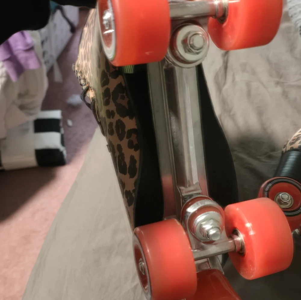 Impala skates size 11 brand new - Picture 3 of 4